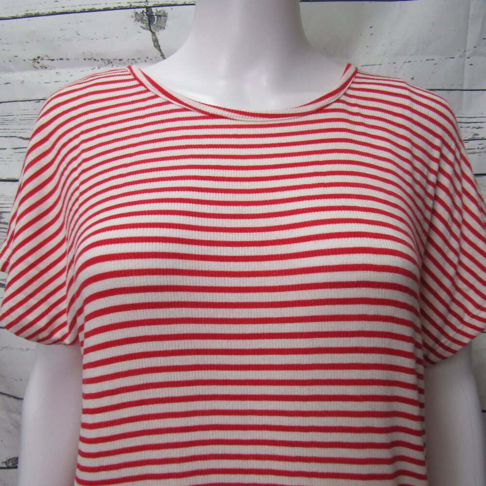 Buddy Basics Striped Open Back Top - Picture 2 of 10